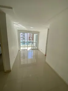 Apartamento com 2 Quartos para alugar, 80m² no Praia da Costa, Vila Velha