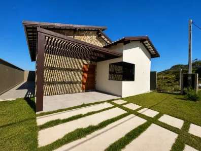 Casa de Condomínio com 3 Quartos para alugar, 126m² no Nova São Pedro, São Pedro da Aldeia