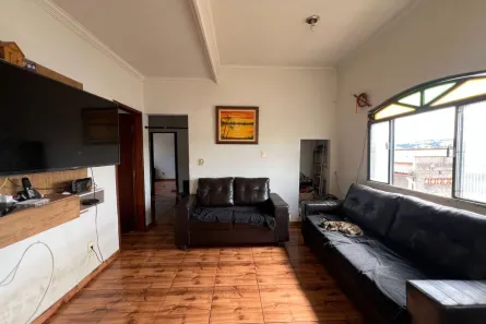 Casa com 3 Quartos à venda, 400m² no Santa Terezinha, Belo Horizonte