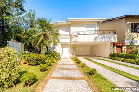 Casa com 3 Quartos para alugar, 320m² no Alphaville, Santana de Parnaíba