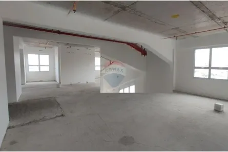 Sala Comercial para alugar, 232m² no Centro, Jacareí