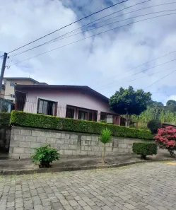 Casa com 8 Quartos à venda, 213m² no Salgado Filho, Caxias do Sul