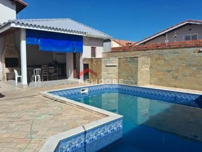 Sobrado com 3 Quartos à venda, 190m² no Barrio Flórida, Peruíbe