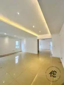 Casa com 4 Quartos à venda, 450m² no Itacoatiara, Niterói