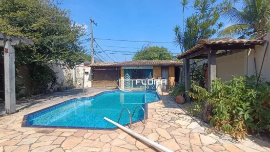 Casa com 4 Quartos à venda, 280m² no Maravista, Niterói