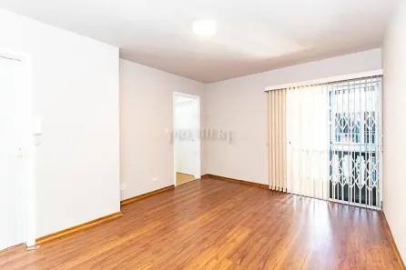 Apartamento com 2 Quartos para alugar, 52m² no Novo Mundo, Curitiba