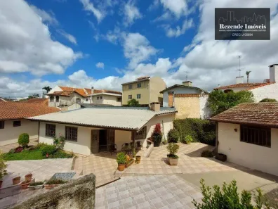 Casa com 4 Quartos à venda, 320m² no Guaíra, Curitiba
