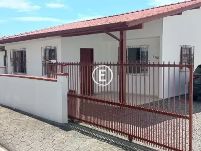 Casa com 3 Quartos à venda, 195m² no Barra do Aririú, Palhoça