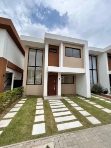 Casa de Condomínio com 3 Quartos à venda, 160m² no Vilas do Atlântico, Lauro de Freitas