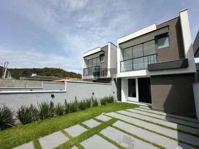 Sobrado com 3 Quartos à venda, 120m² no Forquilhas, São José