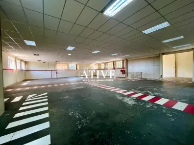 Galpão/Depósito/Armazém para alugar, 1000m² no Barnabé, Gravataí