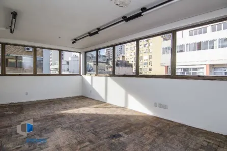 Sala Comercial para alugar, 78m² no Centro Histórico, Porto Alegre