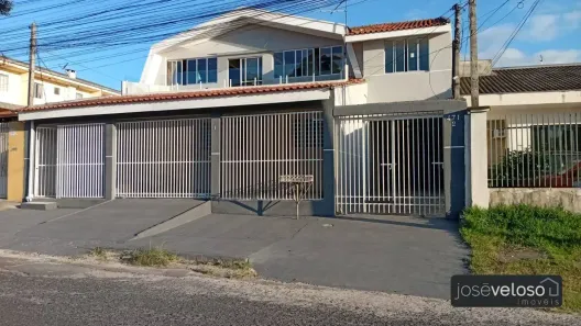 Casa com 5 Quartos à venda, 380m² no Xaxim, Curitiba