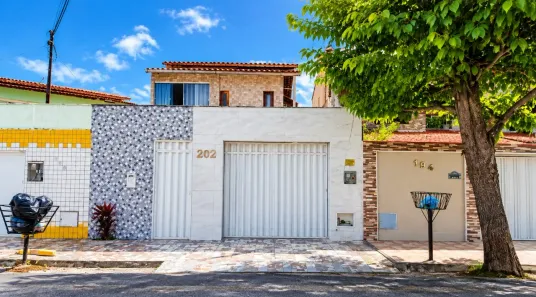Casa de Condomínio com 4 Quartos à venda, 201m² no Maraponga, Fortaleza