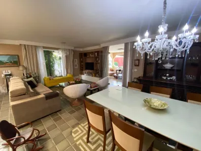 Casa com 4 Quartos à venda, 827m² no Lagoa Nova, Natal