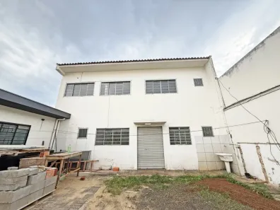 Sobrado com 2 Quartos para alugar, 114m² no Jardim Higienópolis, Maringá