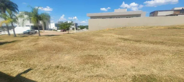 Lote/Terreno à venda, 840m² no Medeiros, Jundiaí