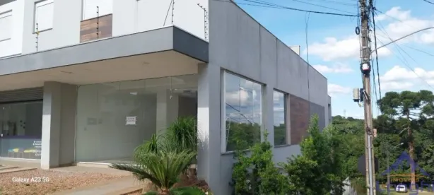 Imóvel Comercial com 1 Quarto para alugar, 130m² no Diamantino, Caxias do Sul