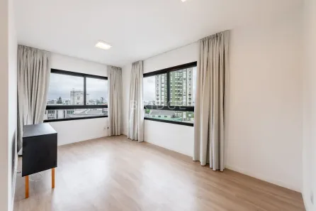 Apartamento com 2 Quartos à venda, 63m² no Rio Branco, Porto Alegre
