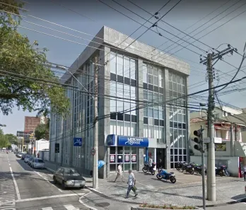 Sala Comercial para alugar, 550m² no Jardim São Dimas, São José dos Campos