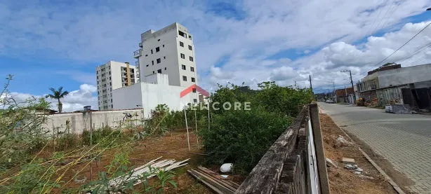 Lote/Terreno à venda, 528m² no Itacolomi, Balneário Piçarras