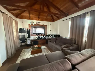 Casa com 4 Quartos à venda, 240m² no Fonte Grande, Contagem