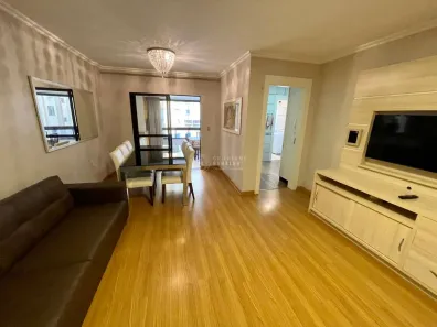 Apartamento com 2 Quartos para alugar, 70m² no Centro, Balneário Camboriú
