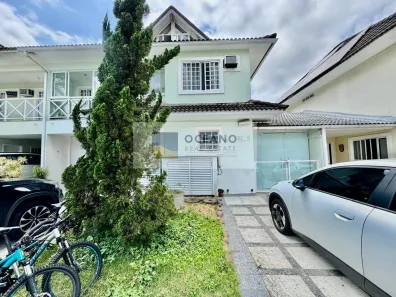 Casa de Condomínio com 2 Quartos à venda, 108m² no Vargem Pequena, Rio de Janeiro
