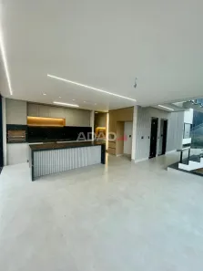 Casa de Condomínio com 4 Quartos à venda, 218m² no Jardins Capri, Senador Canedo
