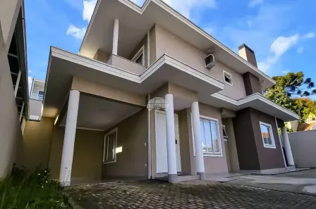 Casa de Condomínio com 3 Quartos à venda, 178m² no Aristocrata, São José dos Pinhais
