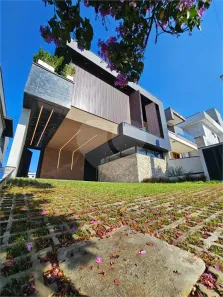 Casa de Condomínio com 3 Quartos à venda, 240m² no Cézar de Souza, Mogi das Cruzes
