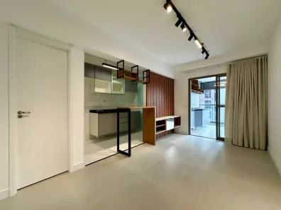 Apartamento com 1 Quarto para alugar, 50m² no Jardim das Acácias, São Paulo