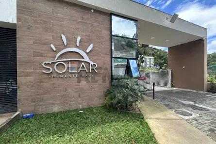 Apartamento com 2 Quartos para alugar, 49m² no Pimenteiras, Teresópolis