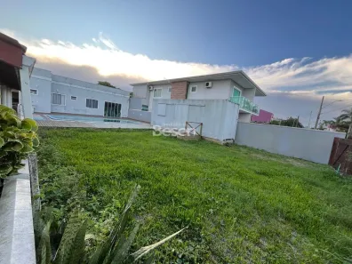 Casa com 2 Quartos à venda, 66m² no Barra do Saí, Itapoá