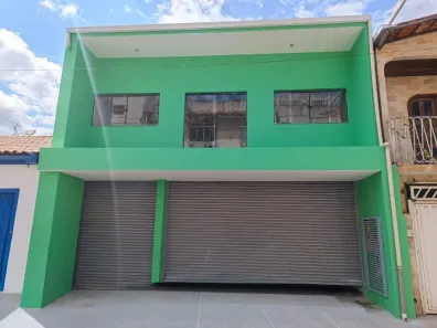 Ponto Comercial para alugar, 278m² no Centro, Montes Claros