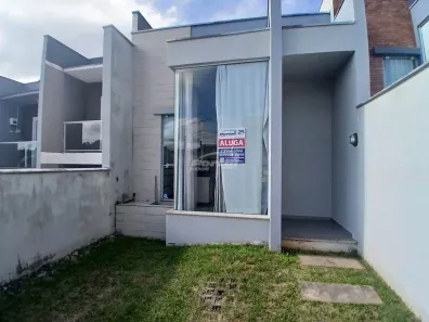 Casa com 2 Quartos para alugar, 66m² no Velha Central, Blumenau