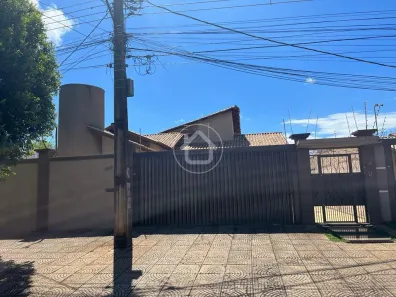 Casa com 4 Quartos à venda, 288m² no Vila Bandeirante, Campo Grande