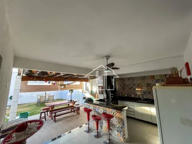 Casa de Condomínio com 5 Quartos à venda, 200m² no Urbanova, São José dos Campos