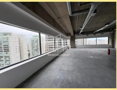 Sala Comercial para alugar, 201m² no Parque Industrial Tomas Edson, São Paulo