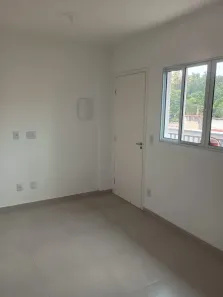 Apartamento com 2 Quartos para alugar, 38m² no Vila Romero, São Paulo