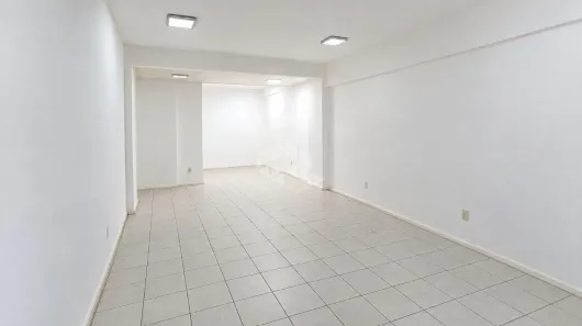 Sala Comercial à venda, 34m² no Campinas, São José