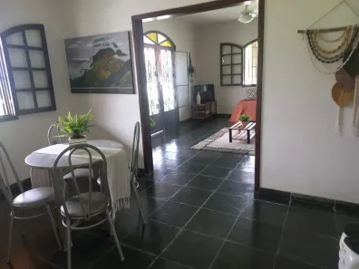 Casa com 3 Quartos à venda, 170m² no Coqueiral, Araruama
