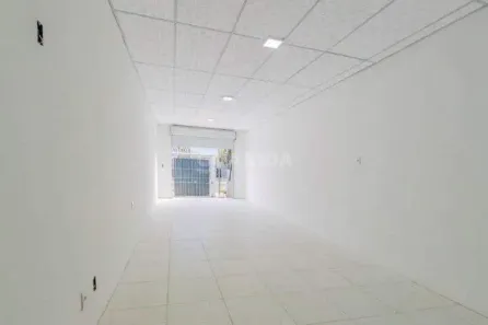 Ponto Comercial para alugar, 80m² no Menino Deus, Porto Alegre