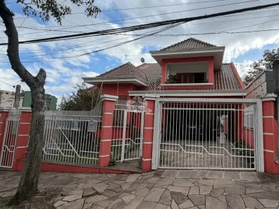 Casa com 3 Quartos à venda, 242m² no Centro, Canoas
