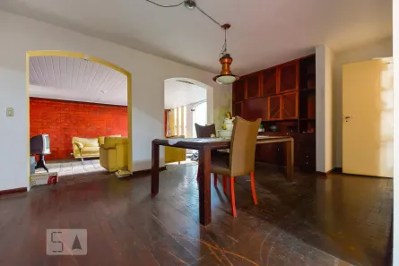 Casa com 3 Quartos à venda, 200m² no Boaçava, São Paulo