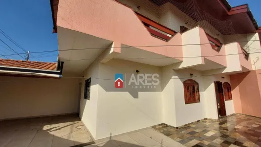Casa com 3 Quartos para alugar, 125m² no Jardim São Roque, Americana