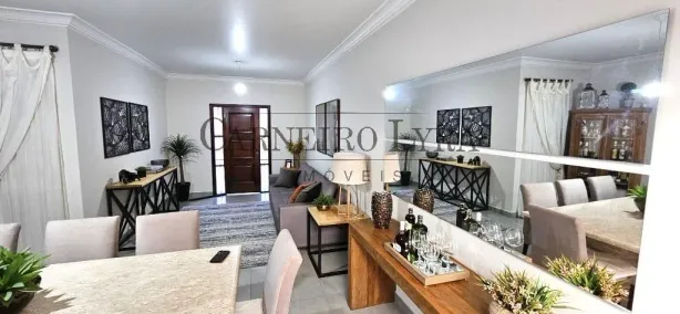 Casa com 3 Quartos à venda, 300m² no Centro, Jaú