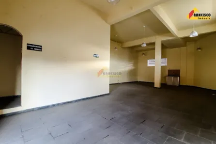 Ponto Comercial para alugar, 90m² no Ipiranga, Divinópolis