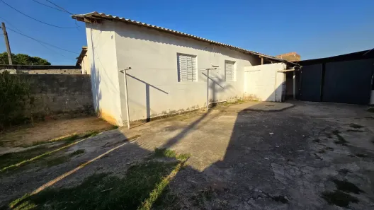Imóvel Comercial com 2 Quartos para alugar, 83m² no Vila Lacerda, Jundiaí