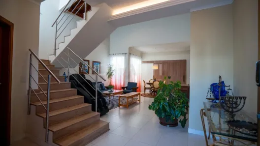 Sobrado com 3 Quartos à venda, 273m² no Parque Nova Suíça, Valinhos